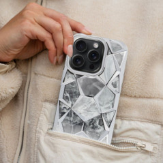 Kryt Twinki na Apple iPhone 13 Strieborný